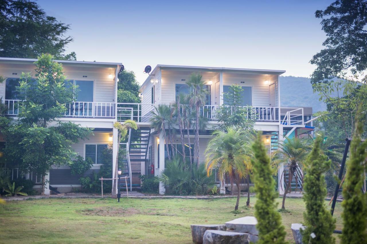Tharapana Khaoyai Resort Mu Si Exterior photo